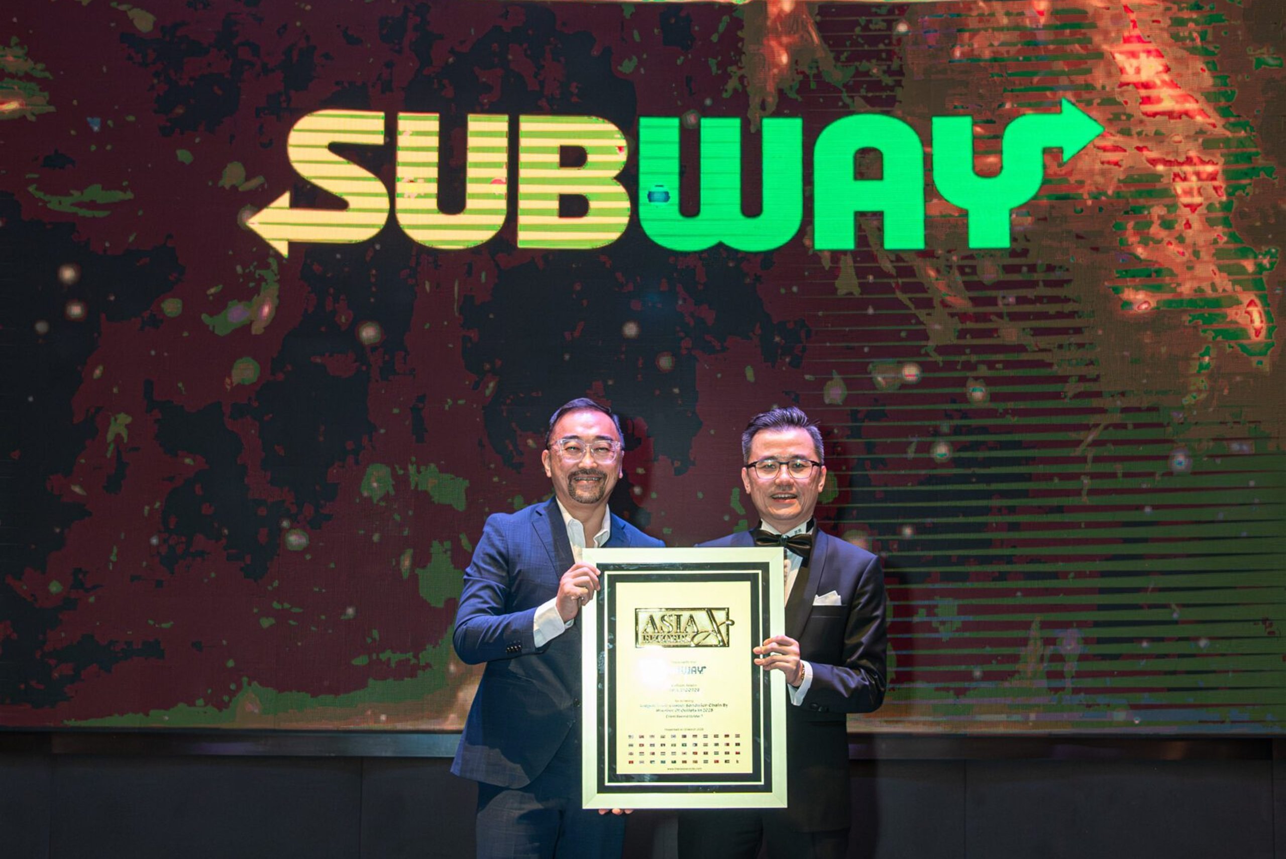 赛百味（Subway）荣获亚洲纪录认证 —— 荣膺"2025年门店数量最多的快捷休闲三明治连锁品牌"殊荣