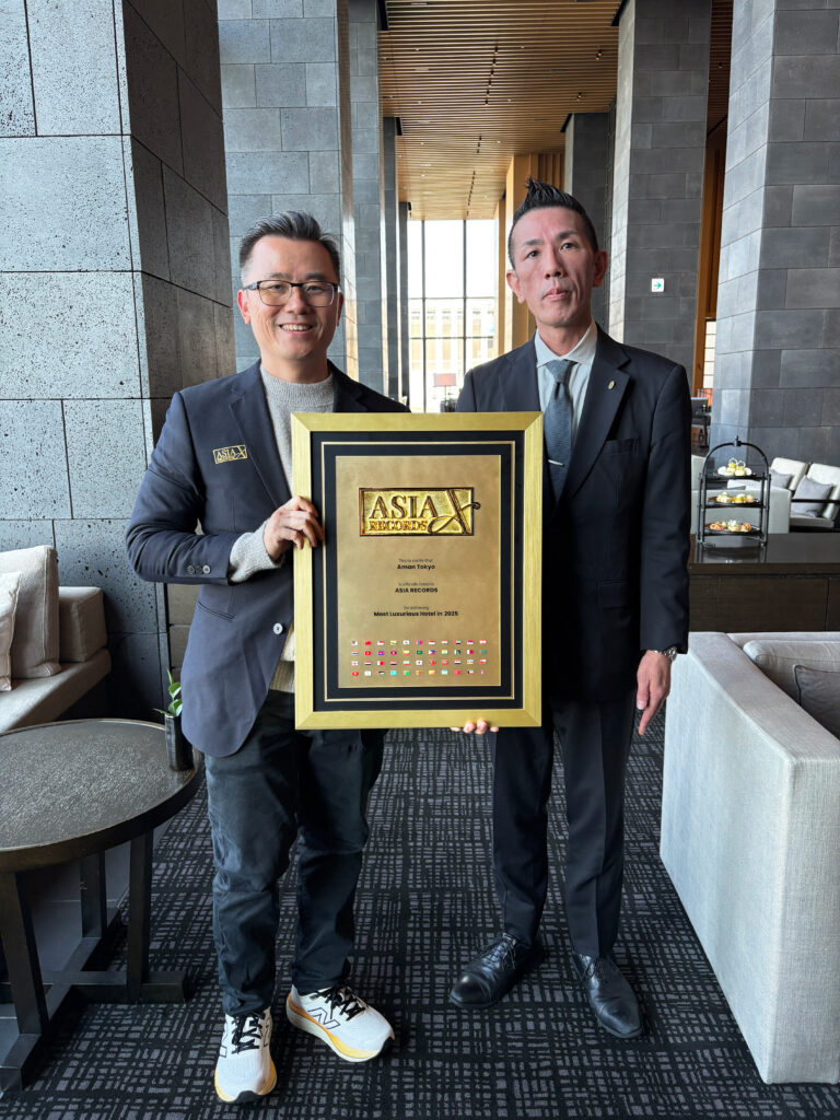 The official adjudicators from The Asia Records presenting The Most Luxurious Hotel in 2025