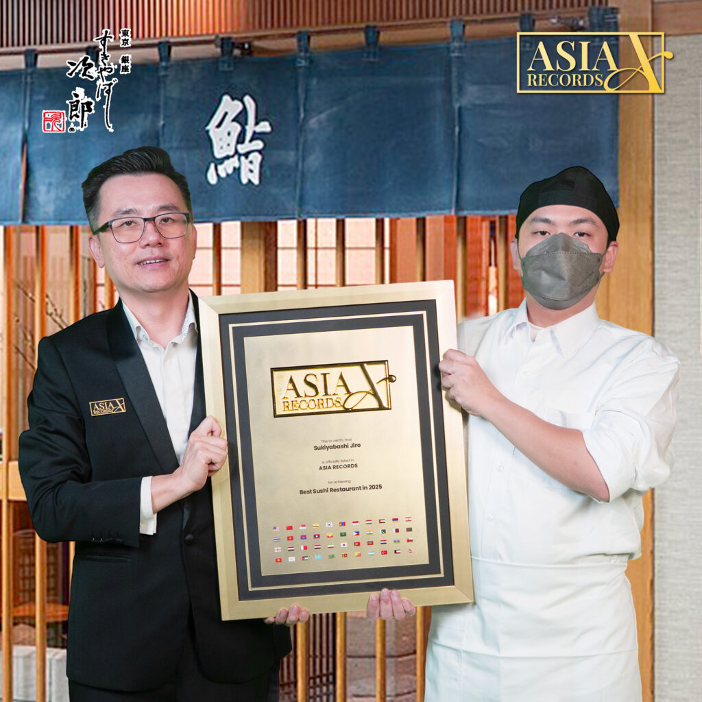 The official adjudicators from The Asia Records presenting Best Sushi Restaurant in 2025
